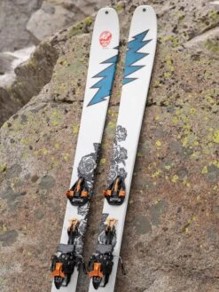 K2 X Grateful Dead QS Wayback 106 Skis 2023 17 K2 X Grateful Dead QS Wayback 106 Skis 2023 -K2 Store k2 2223 wayback 106 gd qs S2203104 8